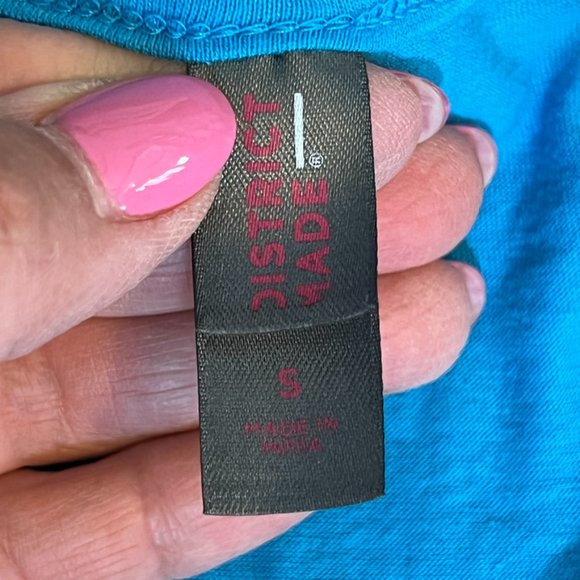 YOU AND TEQUILA MAKE ME CRAZY blue tank top Size Small EUC - Picture 5 of 6